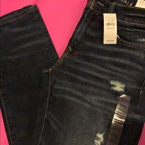 American Eagle ripped jeans men’s 28/30